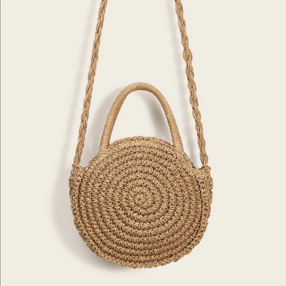Handbags - New straw bag round shoulder bag